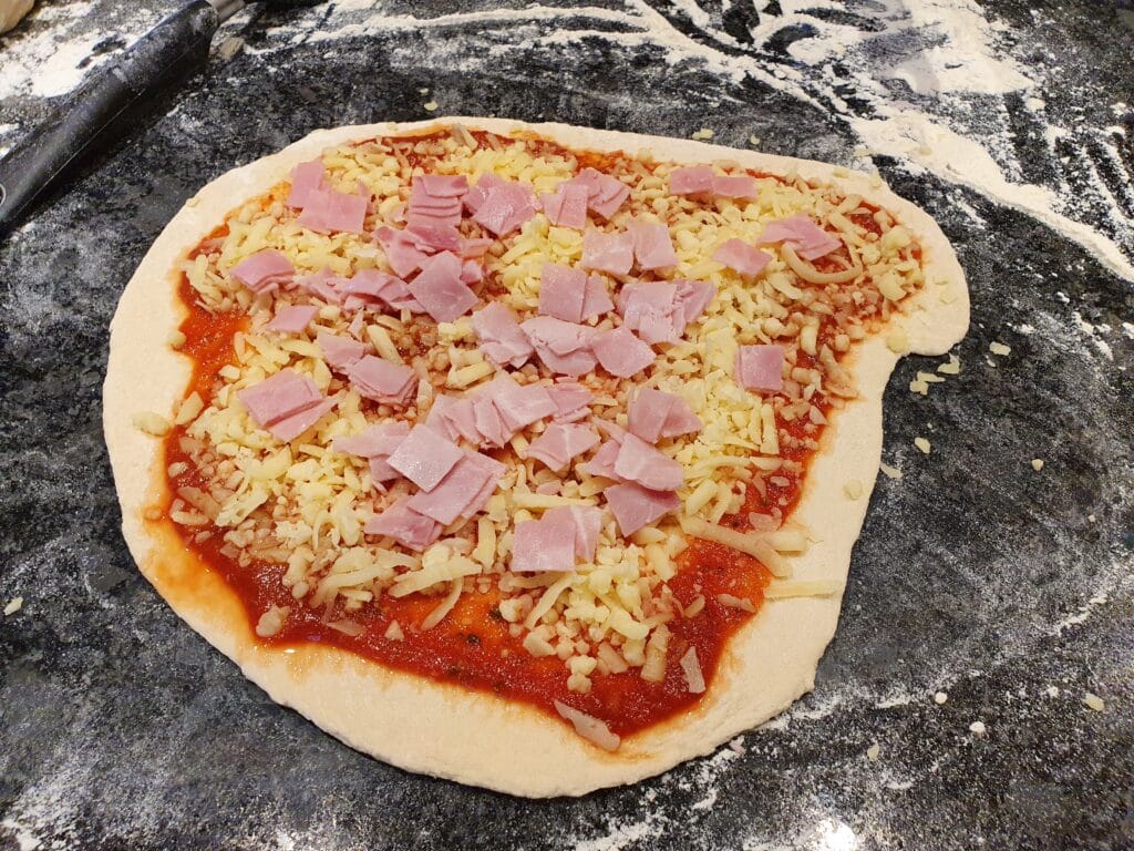 Familjen Perssons pizzadegsrecept i ny version